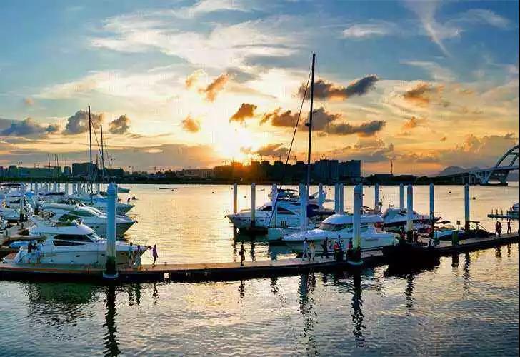 jm76KV02U4ehj1Gu10qM1kY4147Z95YA.jpg 五緣灣帆船港2.jpg